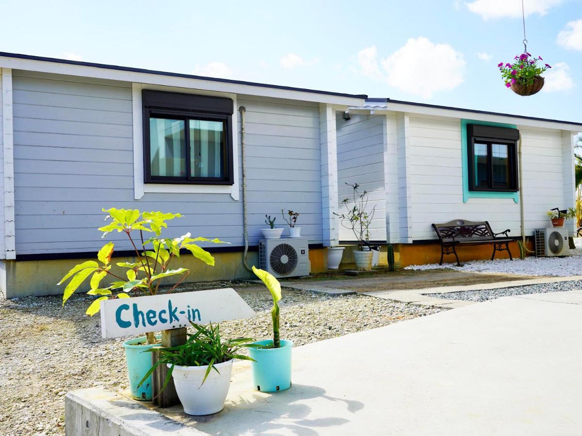 Guesthouse Koa Miyakojima  Exteriör bild