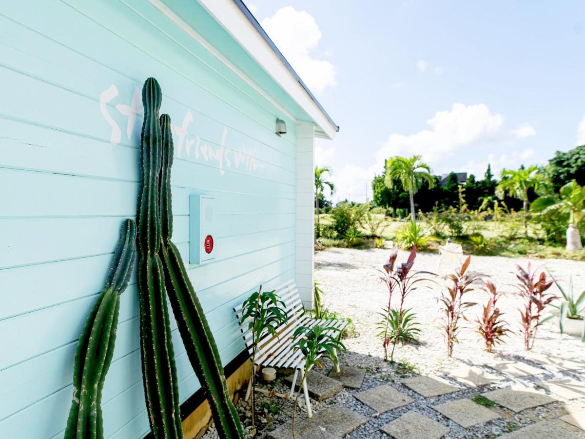 Guesthouse Koa Miyakojima  Exteriör bild